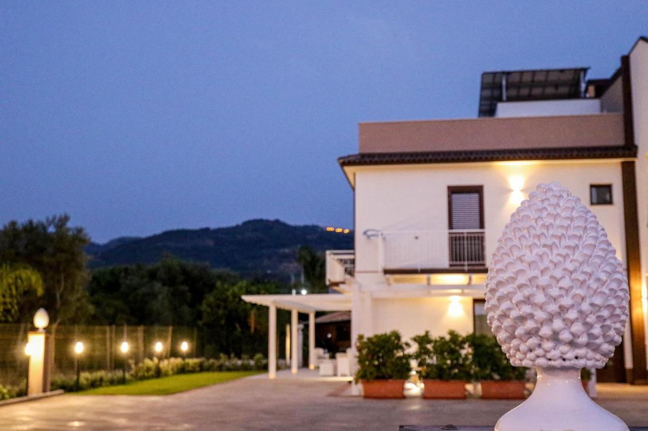 B&B Il Girasole Capo d'Orlando Exterior photo